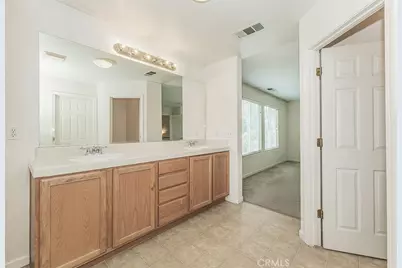 1948 Austin, Clovis, CA 93611 - Photo 32