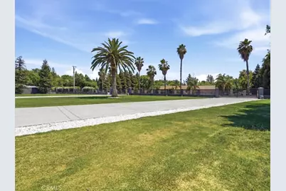 7280 W Menlo, Fresno, CA 93723 - Photo 2