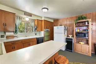 38980 Lake Point Ct, Bass Lake, CA 93604 - Photo 8