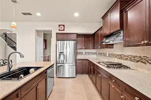 1178 Blackwood, Clovis, CA 93619 - Photo 14