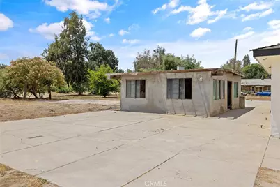 6125 E Mount Whitney, Laton, CA 93242 - Photo 36