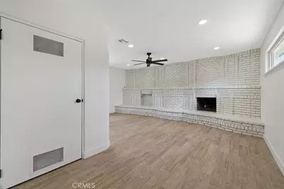 6125 E Mount Whitney, Laton, CA 93242 - Photo 20