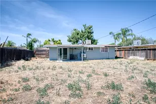 2326 E Hampton, Fresno, CA 93726 - Photo 22