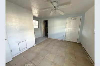 901 S C, Madera, CA 93638 - Photo 18