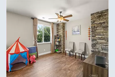 2686 Robinwood, Clovis, CA 93611 - Photo 24