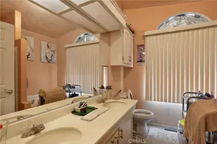 3512 S Blythe Ave, Fresno, CA 93706 - Photo 12