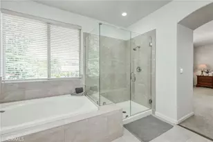 2612 E Shea Dr, Fresno, CA 93720 - Photo 40