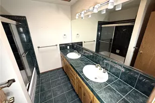 2431 Judith Ct, Madera, CA 93637 - Photo 30