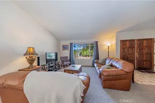 29610 Kit Carson Ct, Coarsegold, CA 93614 - Photo 2