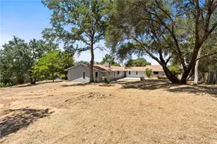 32157 Navajo, Coarsegold, CA 93614 - Photo 38