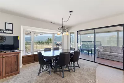 38720 Highway 41, Oakhurst, CA 93644 - Photo 18