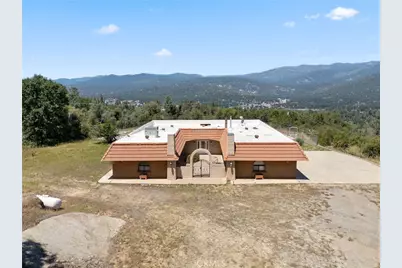 38720 Highway 41, Oakhurst, CA 93644 - Photo 42