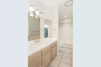 6589 E Michigan, Fresno, CA 93727 - Photo 40