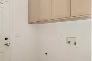 6589 E Michigan, Fresno, CA 93727 - Photo 42