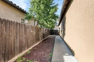 1563 E Via Mirasol, Fresno, CA 93730 - Photo 42