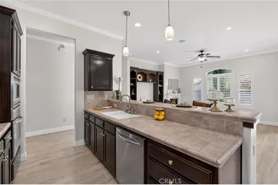 1563 E Via Mirasol, Fresno, CA 93730 - Photo 18