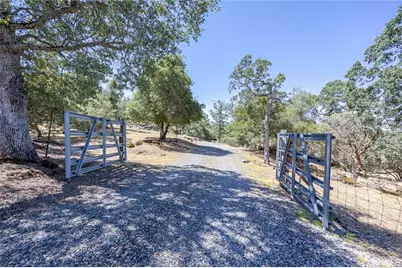 36846 Batti Road, Coarsegold, CA 93614 - Photo 54