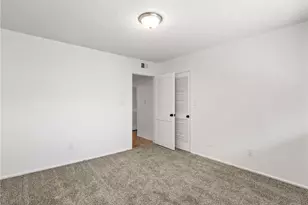 3725 N Fruit, Fresno, CA 93705 - Photo 14