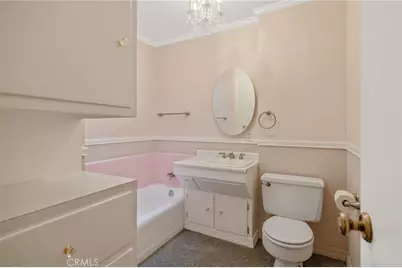 1714 N Blythe, Fresno, CA 93722 - Photo 30