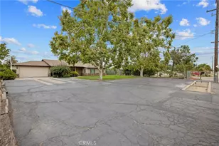 1714 N Blythe, Fresno, CA 93722 - Photo 2