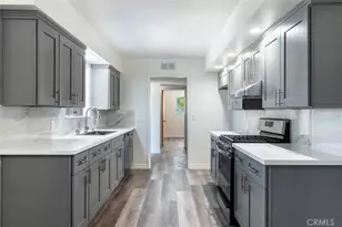 947 S Stanford Ave, Fresno, CA 93727 - Photo 16