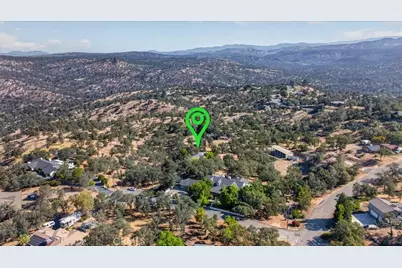 41393 Roaring River Way, Coarsegold, CA 93614 - Photo 2