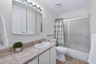 4504 N Valentine, Fresno, CA 93722 - Photo 16