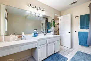 2183 E Fallbrook Ave, Fresno, CA 93720 - Photo 28
