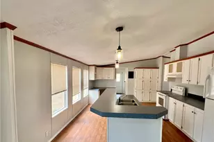 33831 Medford, Auberry, CA 93602 - Photo 2