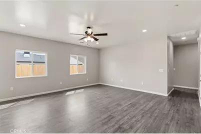 3447 E Douglas Avenue, Visalia, CA 93292 - Photo 6