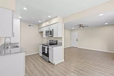 1550 W Ashlan, Fresno, CA 93705 - Photo 8