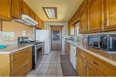 16565 Lacey Boulevard, Lemoore, CA 93245 - Photo 14