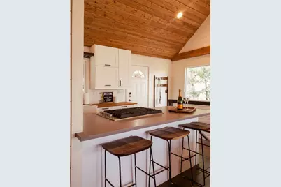 975 Mercury Way, Crestline, CA 92325 - Photo 6