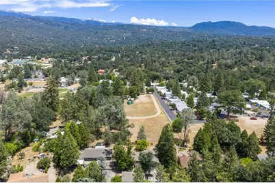 39749 Pine Ridge Road, Oakhurst, CA 93644 - Photo 50