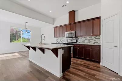 1361 Hoover Way, Hanford, CA 93230 - Photo 16