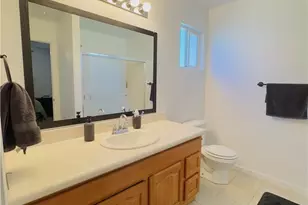 1009 S Elverta St, Visalia, CA 93292 - Photo 28