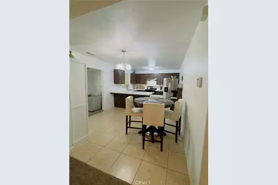1009 S Elverta Street, Visalia, CA 93292 - Photo 6