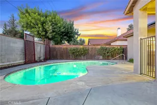 10620 Tivoli Ct, Bakersfield, CA 93311 - Photo 30