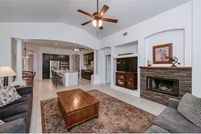 73 W Houston, Clovis, CA 93611 - Photo 12