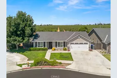 391 Rosewood, Sanger, CA 93657 - Photo 2