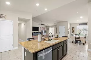391 Rosewood, Sanger, CA 93657 - Photo 12
