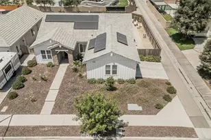 2193 E Kamm, Kingsburg, CA 93631 - Photo 1