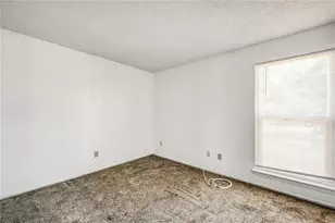 4885 E Atchison Ave, Fresno, CA 93725 - Photo 20
