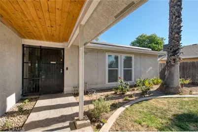 4885 E Atchison Ave, Fresno, CA 93725 - Photo 4