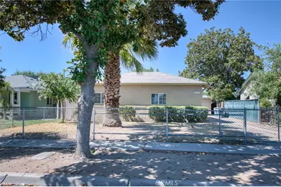 3827 E Hamilton, Fresno, CA 93702 - Photo 2