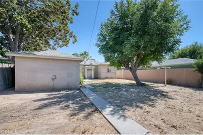 3827 E Hamilton, Fresno, CA 93702 - Photo 10
