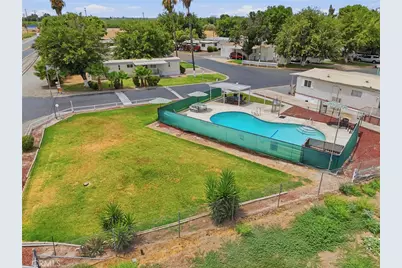 12846 W Lacey Boulevard #15, Hanford, CA 93230 - Photo 24