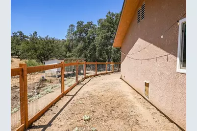 30212 N Dome Drive, Coarsegold, CA 93614 - Photo 38