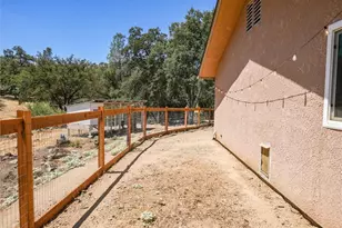 30212 N Dome Dr, Coarsegold, CA 93614 - Photo 38