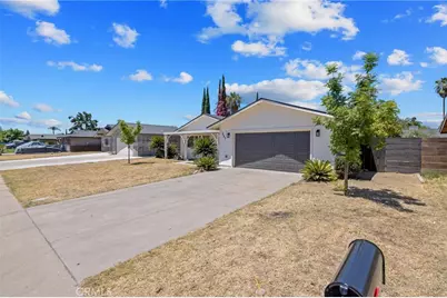 587 Sunset Street, Kingsburg, CA 93631 - Photo 2